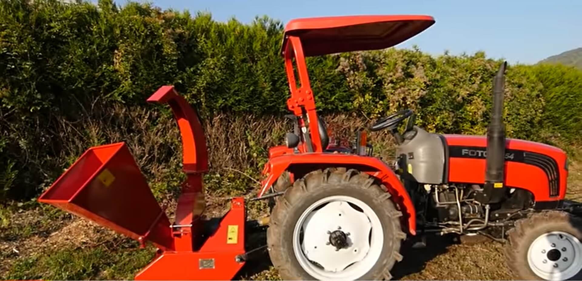 Broyeur vegetaux tracteur